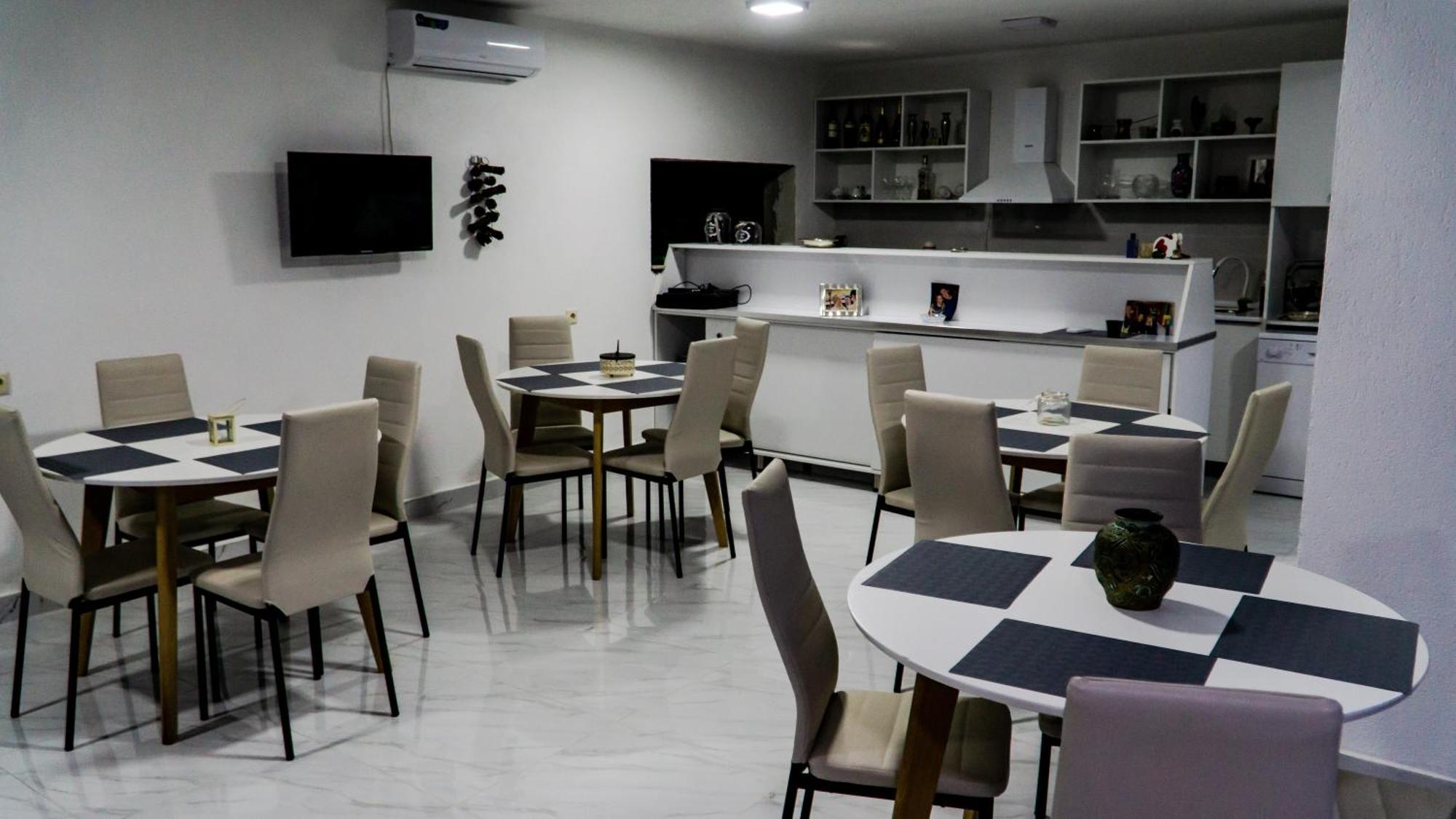 Hotel New House Kobuleti Exterior foto