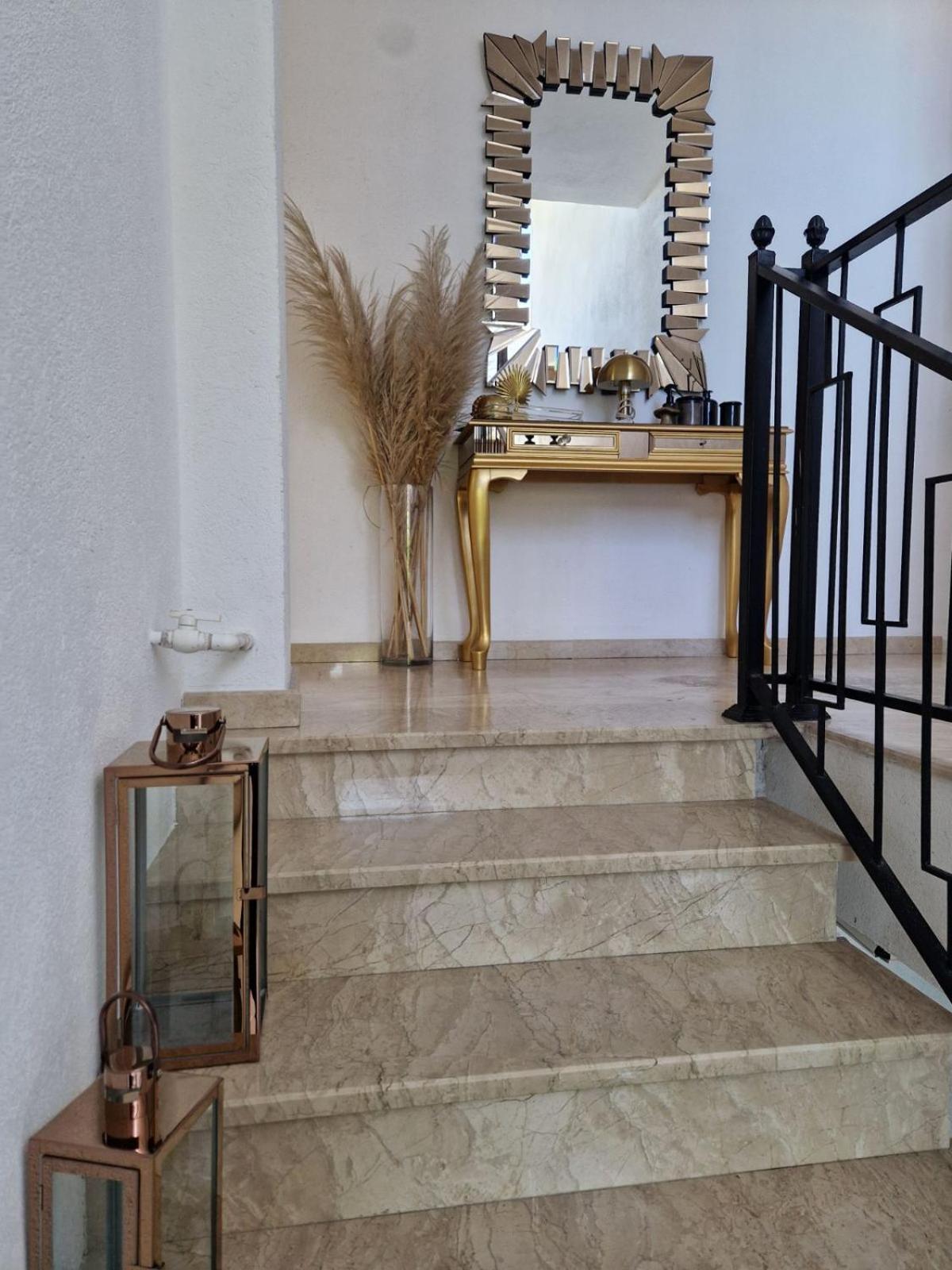 Hotel New House Kobuleti Exterior foto