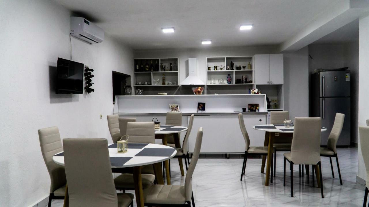Hotel New House Kobuleti Exterior foto